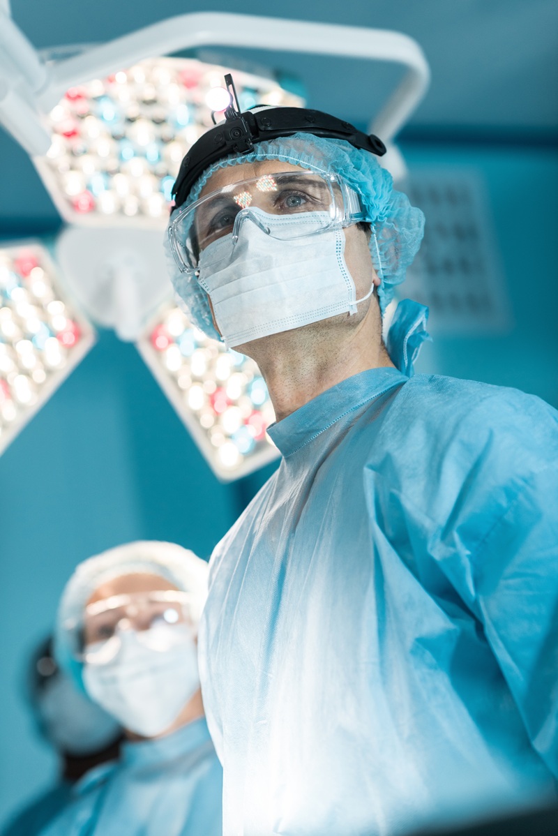 Dr. Adrián Abel Guerrero Acosta, Cirugía de Cabeza y Cuello en CDMX